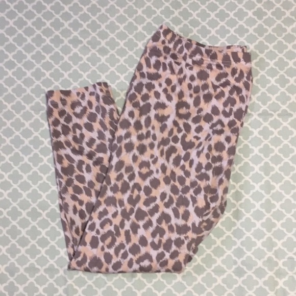 Old Navy Pants - Old Navy Leopard Print Leggings XL